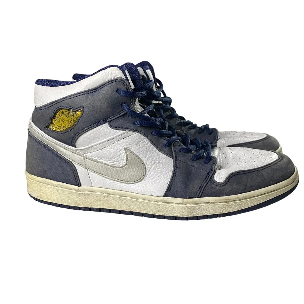 Vintage Nike Air Jordan 1 Retro Japan 2001 Shoes Sneakers Men's 13